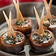 マッシュルームのハモンイベリコ詰めグリル