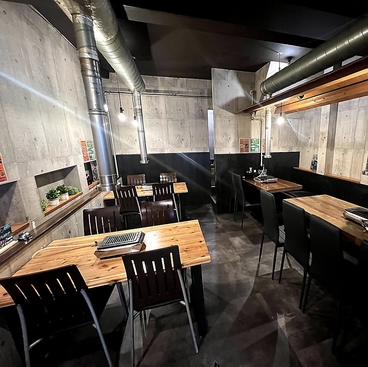 とり焼き専門店 笑い鶏の雰囲気1