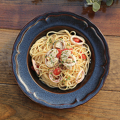 スルメイカと里芋のオイルソース