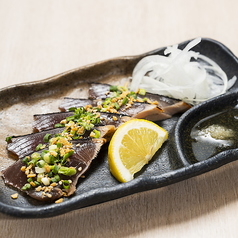 戻りカツオのたたき レバ刺し風特製だれ