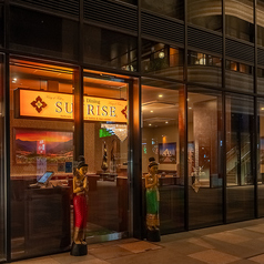 アジアンリゾート SUNRISE サンライズ 四ツ谷駅前店の外観3