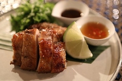 大山鶏のガイヤーン 鶏肉のスパイスロースト