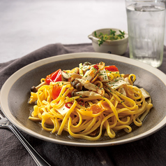 セミドライトマトときのこのペペロンチーノ