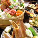 新鮮素材を丁寧に調理！肉厚で身の締まった魚は食べ応え◎ギュッと凝縮された旨みが口に広がります。