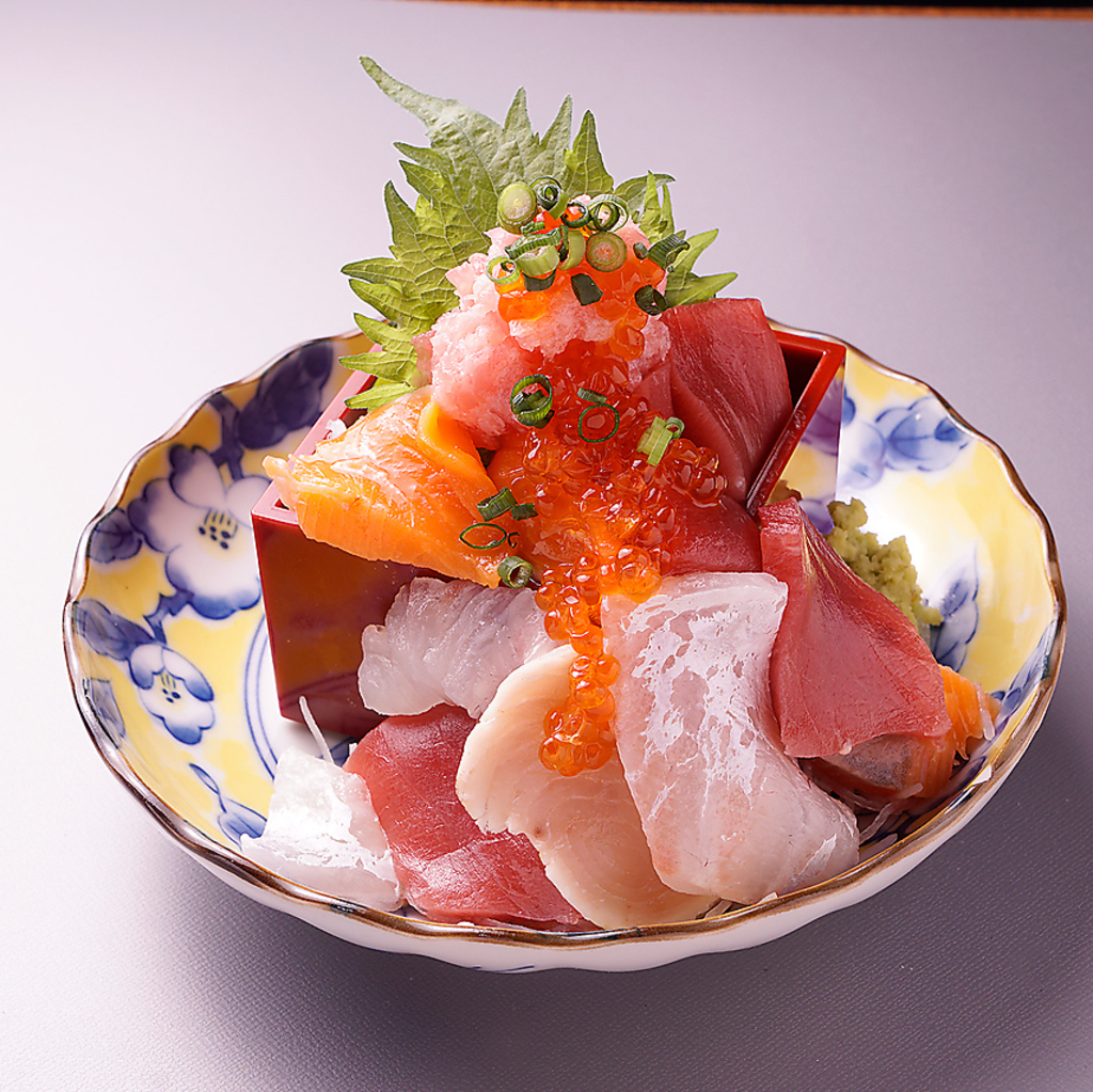 朝市店ならではの新鮮さと最強コスパ♪三陸の季節を感じる海の幸をご堪能ください