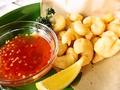 料理メニュー写真 フィンガーシュリンプ(Shrimp fritters with sweet chili sauce)