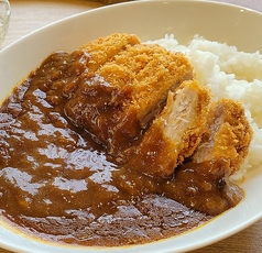 MASAKAカツカレー（サラダ付き） ※フリードリンク付き