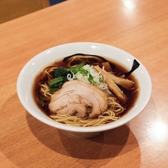 特製しょう油らーめん