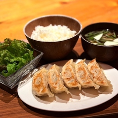 餃子定食