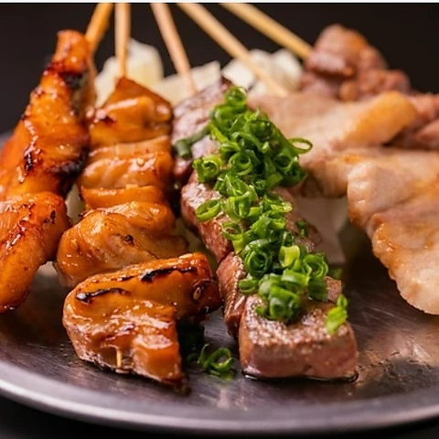 防府で旨い焼き鳥焼きとんを食べるなら！益次郎！