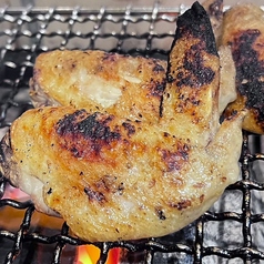 炭火焼き奥三河地鶏の手羽先