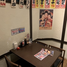 突発的な飲み会でも気軽に使えるテーブル席