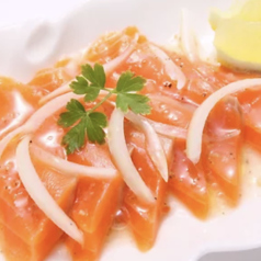 サーモンカルパッチョ