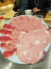 黒毛和牛しゃぶしゃぶ・すき焼き専門店　万穂屋の写真2