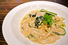 明太子とほうれん草のクリームパスタ
