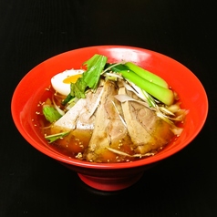 刀削麺と餃子　龍淬軒の写真2