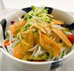 観音寺の海老平天と大根のサラダ