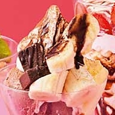 生チョコパフェ/モンブランパフェ/抹茶わらび餅の京ほうじ茶パフェ/ベビーフェイスパフェ
