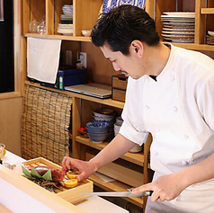 九州産の鮮魚をさまざまな調理法でお届け