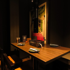 仕切られているので、落ち着いてお食事をお楽しみ頂けます。