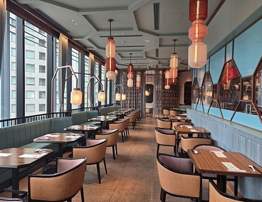 LIANHUA リアンファ 中日ビル店の雰囲気1