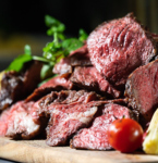 黒毛和牛や飛騨牛などこだわりのお肉をこだわりの調理方法でご提供いたします！是非ご賞味ください！