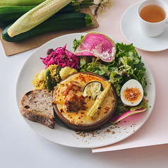 若鶏と夏野菜の ホワイトジンジャーグラタン