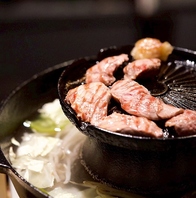独自のさばき方で、煙の少ない焼肉