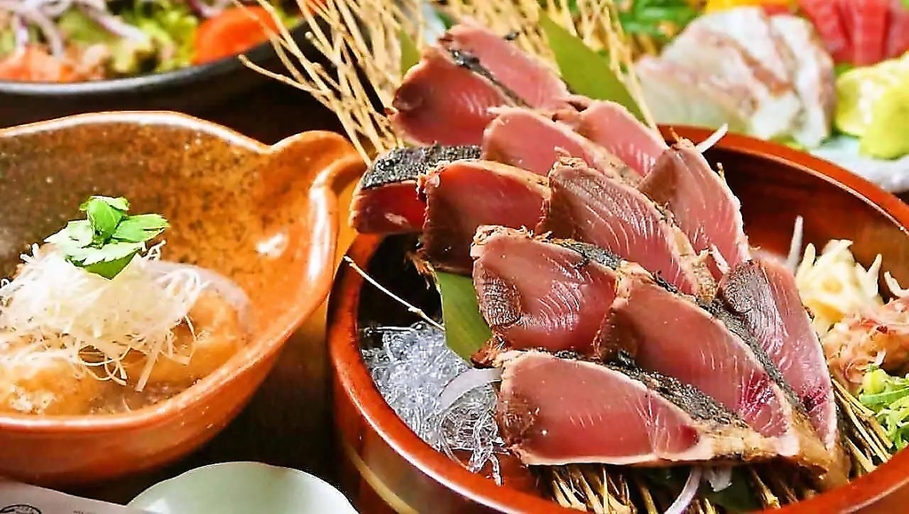 藁焼きカツオの塩タタキ！！