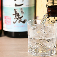 ＜ソムリエが厳選！日本各地の日本酒＞当店ではソムリエが厳選した、吟醸から純米まで様々な日本酒を取り揃えました！お酒好きの方にも楽しんでいただけるように全国の日本酒をご用意し、熱燗・冷酒でお召し上がりいただけます。こだわりのお料理との相性は抜群ですので、ぜひご堪能ください♪