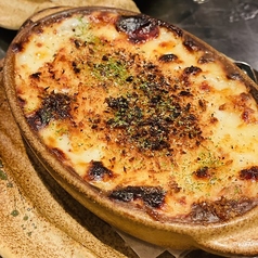 厚切りベーコンのマカロニグラタン