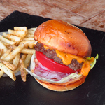 ランチ&カフェタイム♪ハンバーガーやフレンチトーストはテイクアウトもOK！お店の味をお家でも☆