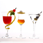 カクテル約60種類以上が楽しめる単品飲み放題有り！お仕事帰りのお食事やご友人との飲み会にも◎