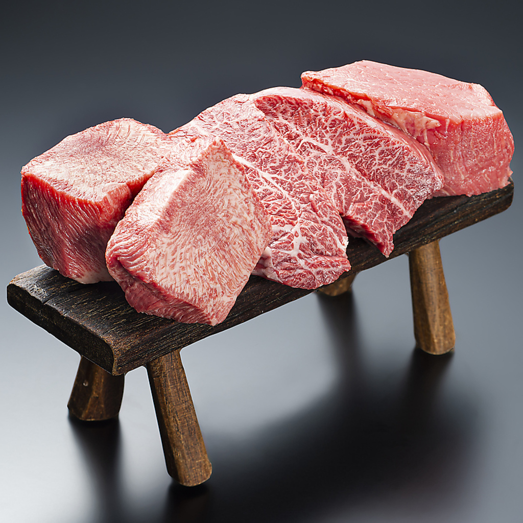 当店名物！見た目のインパクト大！こだわって仕入れた新鮮なお肉をぶ厚くカットしご提供いたします♪