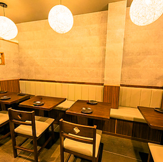 月夜　居酒屋の雰囲気1