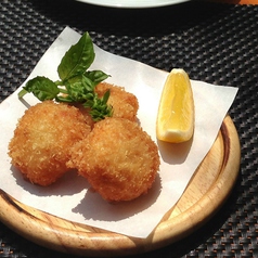 Crab cream croquette 自家製カニクリームコロッケ
