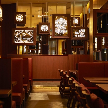 THE PUBLIC PLUM UMEDA ザ パブリック プラム ウメダの雰囲気1