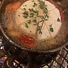 カマンベールチーズのアヒージョ