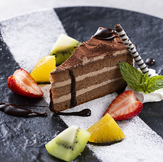 本日のケーキとフルーツ