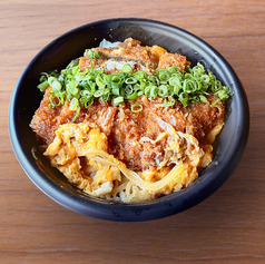 もち豚玉子とじカツ丼