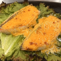 グルクンのウニソース焼き