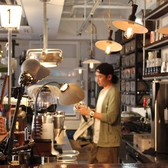 ZHYVAGO COFFEE WORKS OKINAWA ジバゴ コーヒー ワークス オキナワの雰囲気3