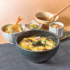 五目きしめんと天ぷらミニ丼セット