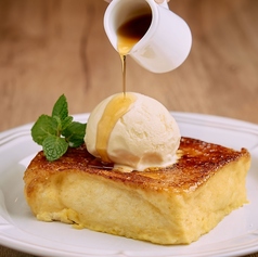 とろけるブリュレフレンチトースト