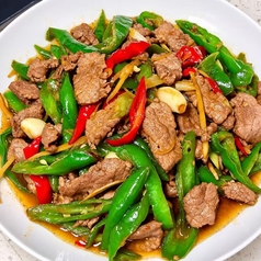 牛肉とピーマン炒め