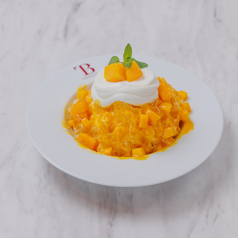 マンゴーとヤスダヨーグルトのかき氷