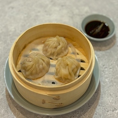 豚小籠包 1個