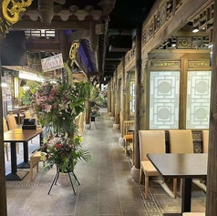 マルヤス酒場 関内店の雰囲気1
