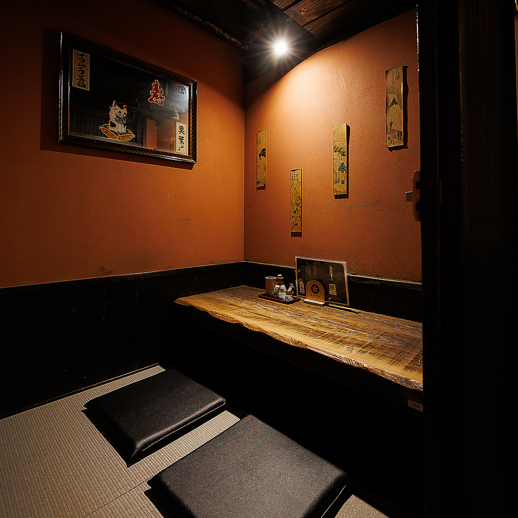 【梅田　しゃぶしゃぶ　蟹　個室　すき焼き　大阪　飲み放題　完全個室　居酒屋　海鮮　寿司　鮨】