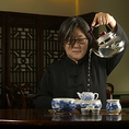 当店には茶藝師がおりますので、中国茶に詳しくない方も安心。料理やお客様のお好みに合わせてご提案いたしますので、お気軽にご相談ください。